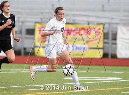 Thumbnail 3 in Fairfield Warde @ Trumbull photogallery.