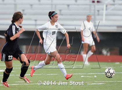 Thumbnail 2 in Fairfield Warde @ Trumbull photogallery.