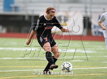 Thumbnail 3 in Fairfield Warde @ Trumbull photogallery.