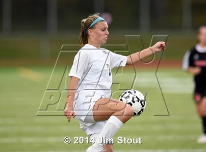 Thumbnail 3 in Fairfield Warde @ Trumbull photogallery.
