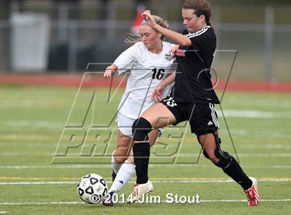Thumbnail 1 in Fairfield Warde @ Trumbull photogallery.