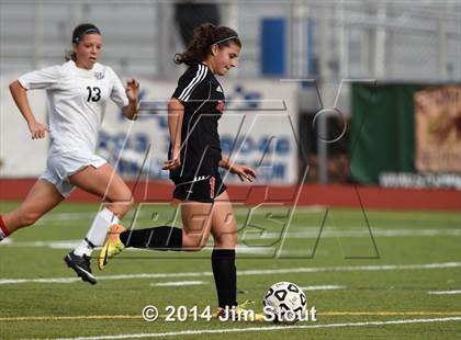 Thumbnail 1 in Fairfield Warde @ Trumbull photogallery.