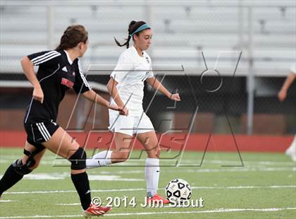 Thumbnail 3 in Fairfield Warde @ Trumbull photogallery.