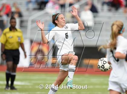 Thumbnail 3 in Fairfield Warde @ Trumbull photogallery.