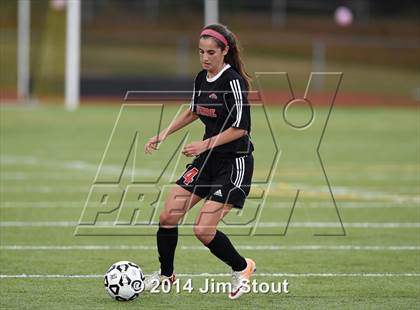 Thumbnail 2 in Fairfield Warde @ Trumbull photogallery.