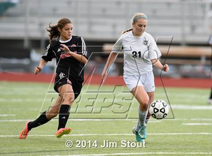 Thumbnail 2 in Fairfield Warde @ Trumbull photogallery.