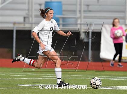 Thumbnail 2 in Fairfield Warde @ Trumbull photogallery.