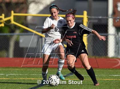 Thumbnail 1 in Fairfield Warde @ Trumbull photogallery.