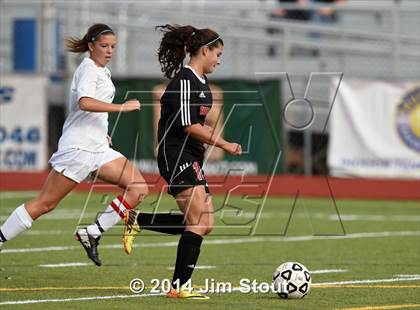 Thumbnail 3 in Fairfield Warde @ Trumbull photogallery.