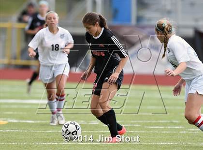 Thumbnail 1 in Fairfield Warde @ Trumbull photogallery.