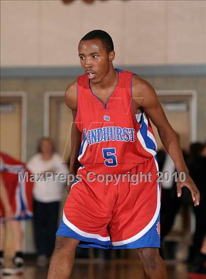 Thumbnail 2 in Lindhurst vs. McKinleyville (Running with the Pack) photogallery.