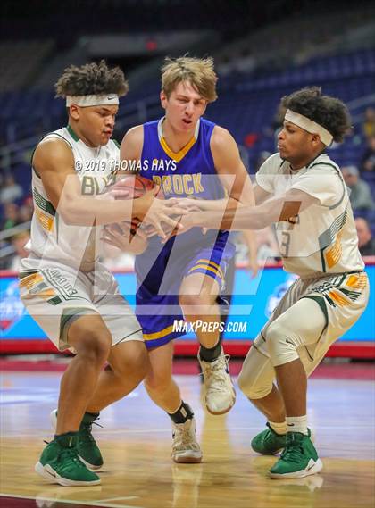 Thumbnail 3 in East Chambers vs. Brock (UIL 3A Semifinal) photogallery.