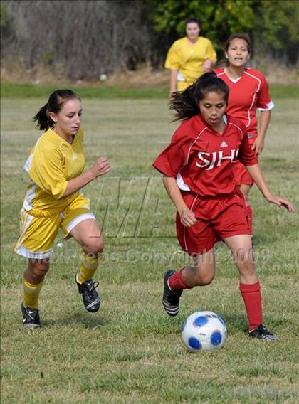 Thumbnail 1 in San Juan @ Encina photogallery.