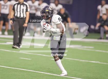 Thumbnail 3 in Glen Rose vs. Pleasant Grove (UIL 4A Area Playoff) photogallery.