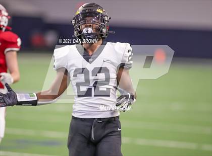 Thumbnail 3 in Glen Rose vs. Pleasant Grove (UIL 4A Area Playoff) photogallery.