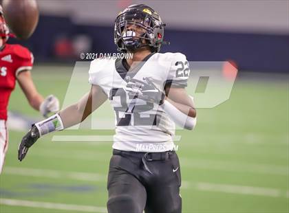 Thumbnail 1 in Glen Rose vs. Pleasant Grove (UIL 4A Area Playoff) photogallery.