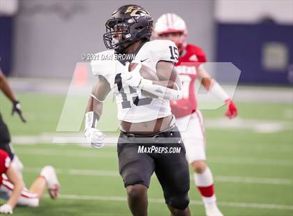 Thumbnail 1 in Glen Rose vs. Pleasant Grove (UIL 4A Area Playoff) photogallery.