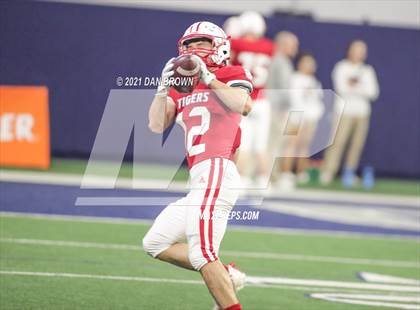Thumbnail 3 in Glen Rose vs. Pleasant Grove (UIL 4A Area Playoff) photogallery.