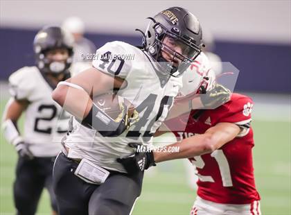 Thumbnail 2 in Glen Rose vs. Pleasant Grove (UIL 4A Area Playoff) photogallery.