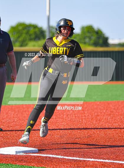 Thumbnail 1 in Burnet vs Liberty (UIL 4A Reg III Semifinal) photogallery.