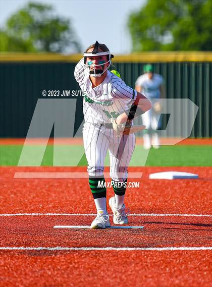 Thumbnail 3 in Burnet vs Liberty (UIL 4A Reg III Semifinal) photogallery.
