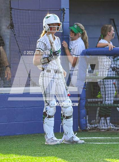Thumbnail 2 in Burnet vs Liberty (UIL 4A Reg III Semifinal) photogallery.