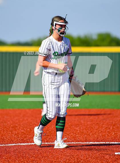 Thumbnail 1 in Burnet vs Liberty (UIL 4A Reg III Semifinal) photogallery.