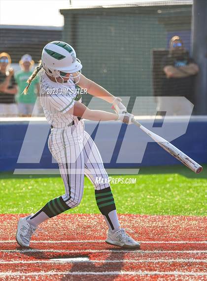 Thumbnail 1 in Burnet vs Liberty (UIL 4A Reg III Semifinal) photogallery.