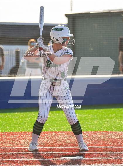 Thumbnail 2 in Burnet vs Liberty (UIL 4A Reg III Semifinal) photogallery.