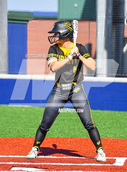 Thumbnail 1 in Burnet vs Liberty (UIL 4A Reg III Semifinal) photogallery.