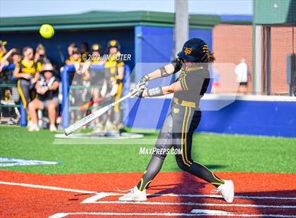 Thumbnail 2 in Burnet vs Liberty (UIL 4A Reg III Semifinal) photogallery.