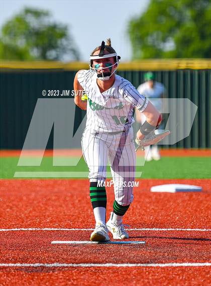 Thumbnail 2 in Burnet vs Liberty (UIL 4A Reg III Semifinal) photogallery.