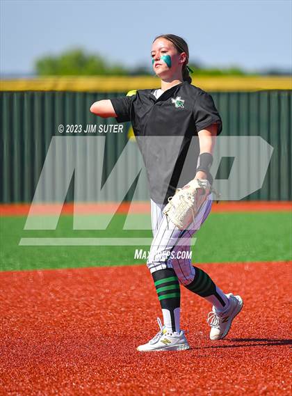 Thumbnail 2 in Burnet vs Liberty (UIL 4A Reg III Semifinal) photogallery.