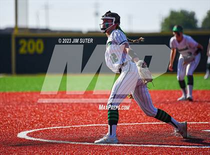 Thumbnail 1 in Burnet vs Liberty (UIL 4A Reg III Semifinal) photogallery.