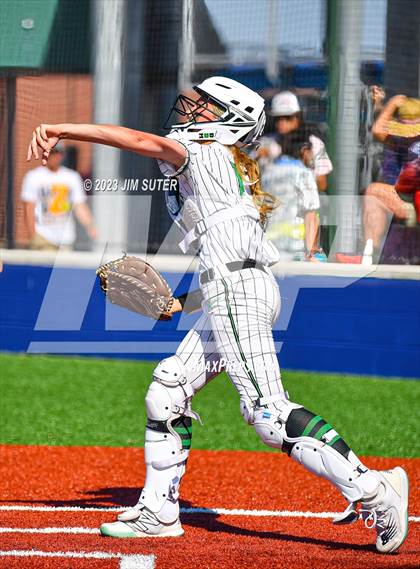 Thumbnail 2 in Burnet vs Liberty (UIL 4A Reg III Semifinal) photogallery.