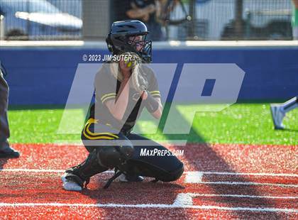 Thumbnail 1 in Burnet vs Liberty (UIL 4A Reg III Semifinal) photogallery.
