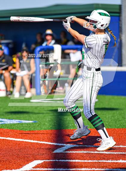Thumbnail 1 in Burnet vs Liberty (UIL 4A Reg III Semifinal) photogallery.