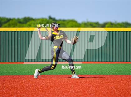 Thumbnail 1 in Burnet vs Liberty (UIL 4A Reg III Semifinal) photogallery.