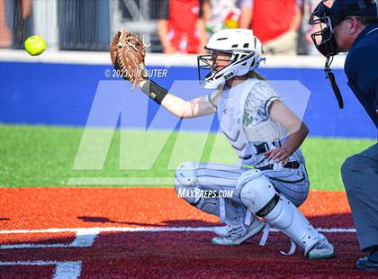 Thumbnail 3 in Burnet vs Liberty (UIL 4A Reg III Semifinal) photogallery.