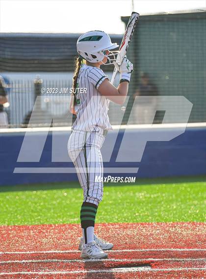 Thumbnail 1 in Burnet vs Liberty (UIL 4A Reg III Semifinal) photogallery.