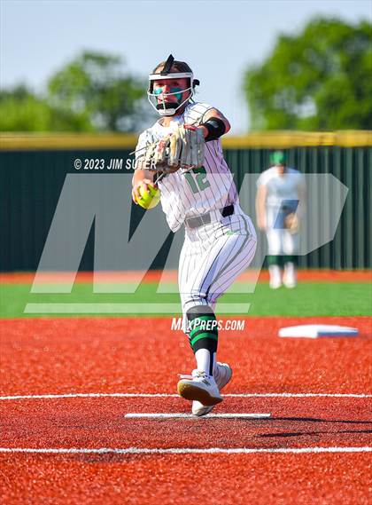 Thumbnail 3 in Burnet vs Liberty (UIL 4A Reg III Semifinal) photogallery.