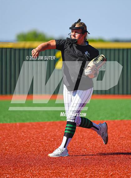 Thumbnail 2 in Burnet vs Liberty (UIL 4A Reg III Semifinal) photogallery.