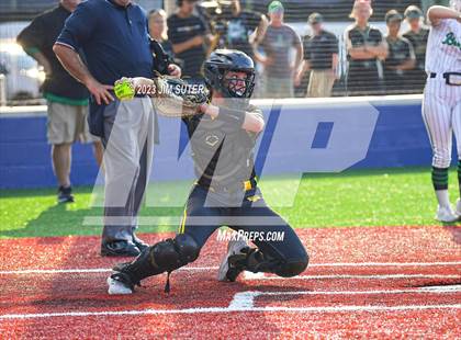 Thumbnail 1 in Burnet vs Liberty (UIL 4A Reg III Semifinal) photogallery.