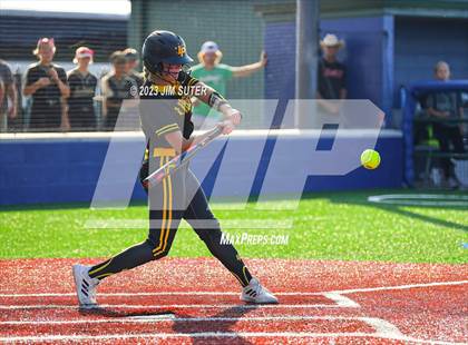 Thumbnail 2 in Burnet vs Liberty (UIL 4A Reg III Semifinal) photogallery.