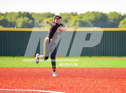 Thumbnail 1 in Burnet vs Liberty (UIL 4A Reg III Semifinal) photogallery.
