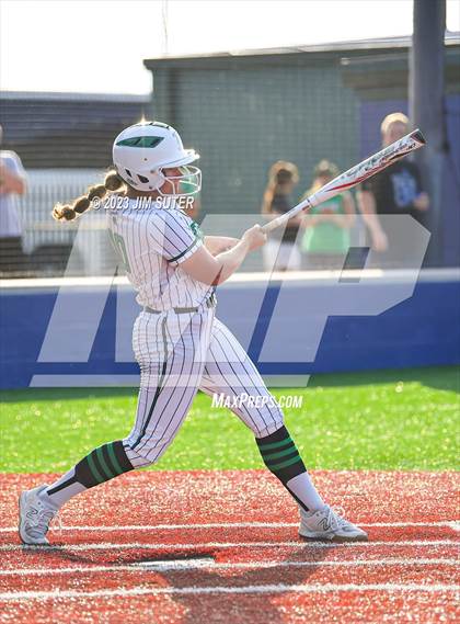 Thumbnail 3 in Burnet vs Liberty (UIL 4A Reg III Semifinal) photogallery.