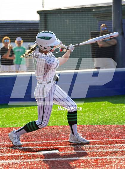 Thumbnail 2 in Burnet vs Liberty (UIL 4A Reg III Semifinal) photogallery.