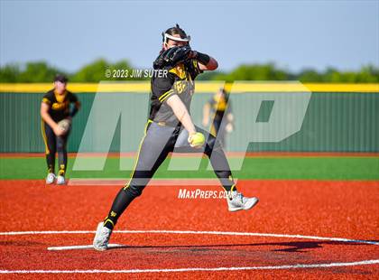 Thumbnail 1 in Burnet vs Liberty (UIL 4A Reg III Semifinal) photogallery.