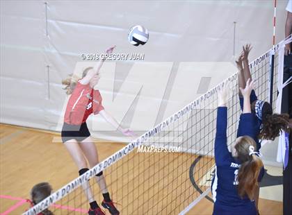 Thumbnail 2 in Ursuline Academy vs Academy of the Sacred Heart (Catholic League Tournament) photogallery.