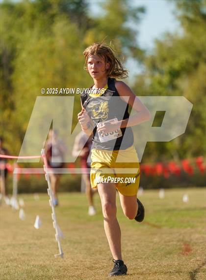 Thumbnail 3 in UIL Cross Country 5A District 9 Championships photogallery.